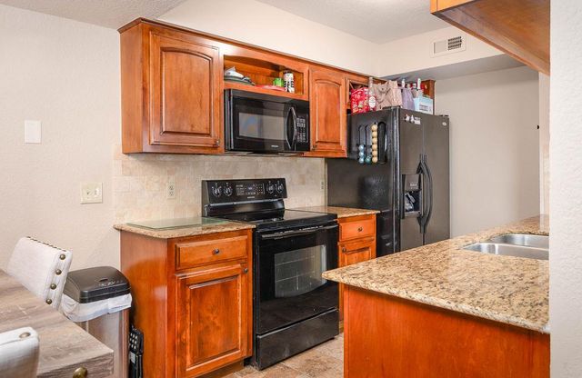 14317 N Pennsylvania Avenue 14G, Oklahoma City, OK 73134