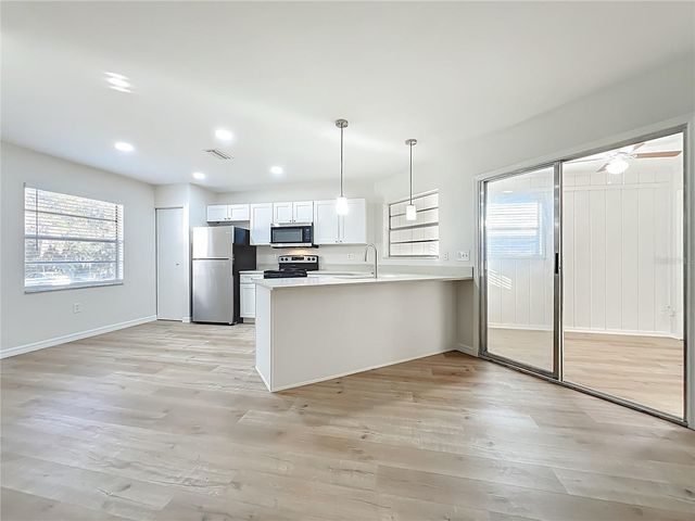 201 FERN COURT, Leesburg, FL 34748