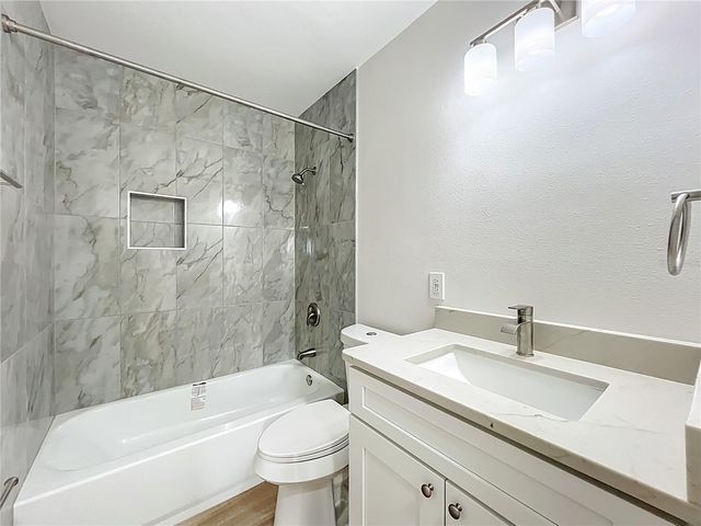 201 FERN COURT, Leesburg, FL 34748