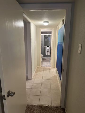 3131 Southwest Frwy Freeway B17, Houston, TX 77098