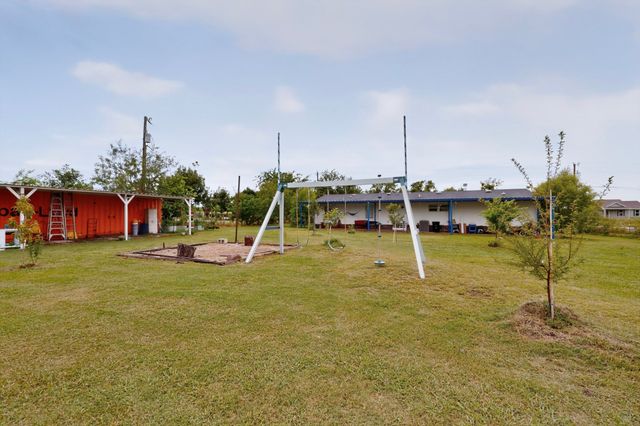 6323 Abner Road, Terrell, TX 75161