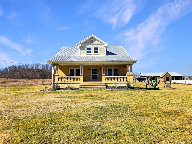 423 Loop Road, Hustonville, KY 40437