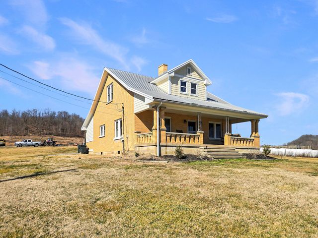 423 Loop Road, Hustonville, KY 40437