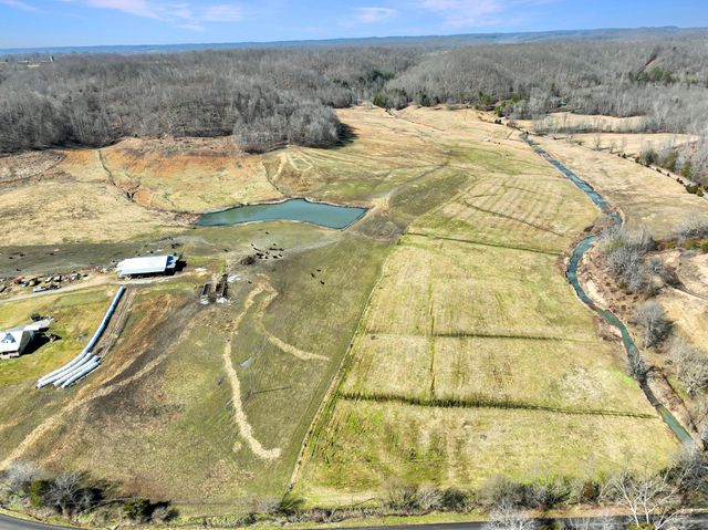 423 Loop Road, Hustonville, KY 40437