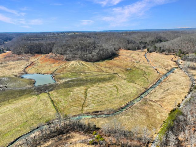 423 Loop Road, Hustonville, KY 40437