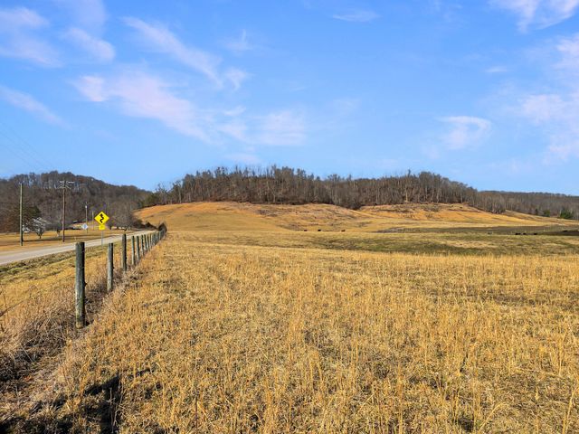 423 Loop Road, Hustonville, KY 40437