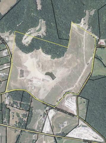 423 Loop Road, Hustonville, KY 40437