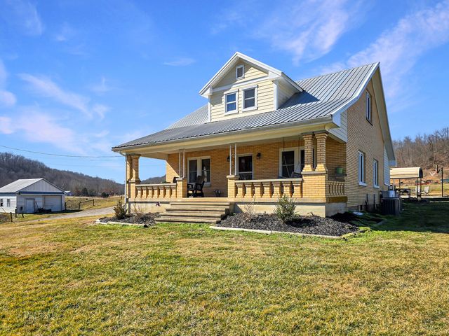 423 Loop Road, Hustonville, KY 40437
