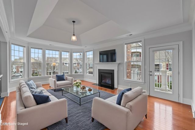 9211 Calabria Drive 205, Raleigh, NC 27617