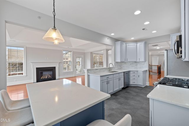 9211 Calabria Drive 205, Raleigh, NC 27617