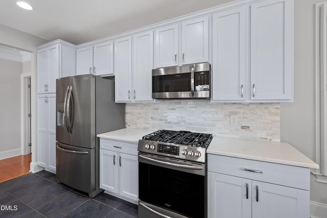 9211 Calabria Drive 205, Raleigh, NC 27617