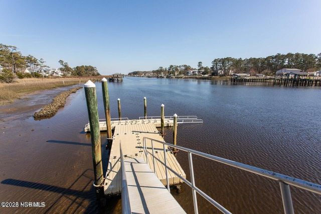 4135 Preston Place, Southport, NC 28461