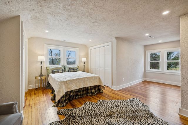 900 Belmont Ave, Shelbyville, TN 37160