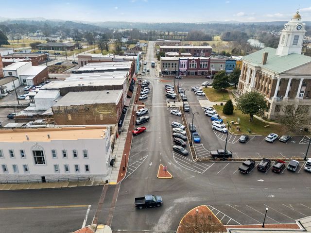 900 Belmont Ave, Shelbyville, TN 37160