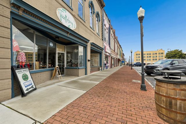 900 Belmont Ave, Shelbyville, TN 37160