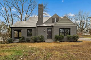 900 Belmont Ave, Shelbyville, TN 37160