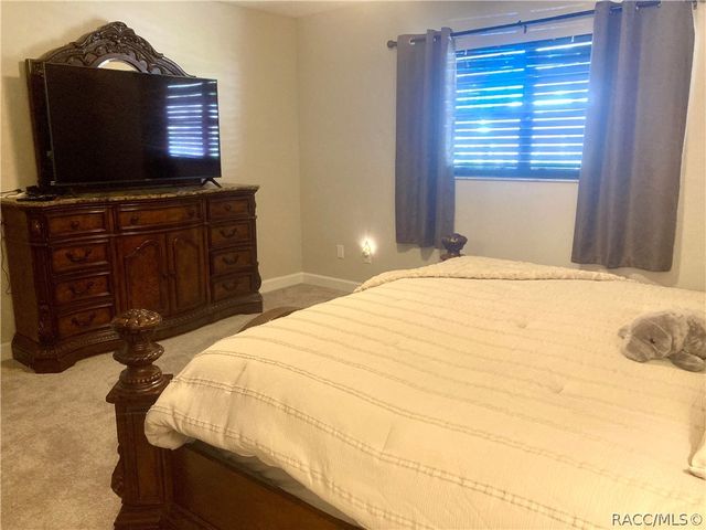 11449 W Bayshore Drive, Crystal River, FL 34429