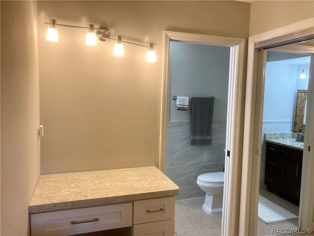 11449 W Bayshore Drive, Crystal River, FL 34429