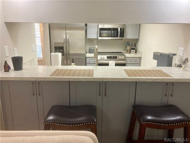 11449 W Bayshore Drive, Crystal River, FL 34429