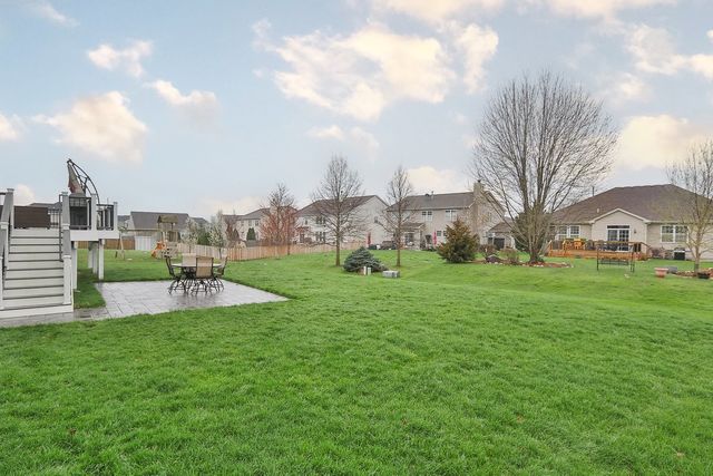 1110 Waterfront Lane, Pingree Grove, IL 60140