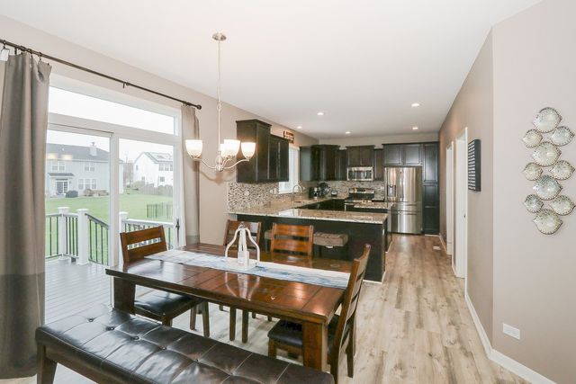 1110 Waterfront Lane, Pingree Grove, IL 60140