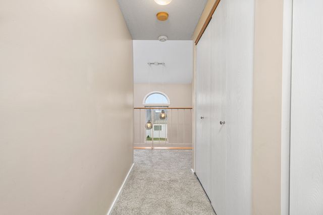 7 Midway Drive 7, Cromwell, CT 06416