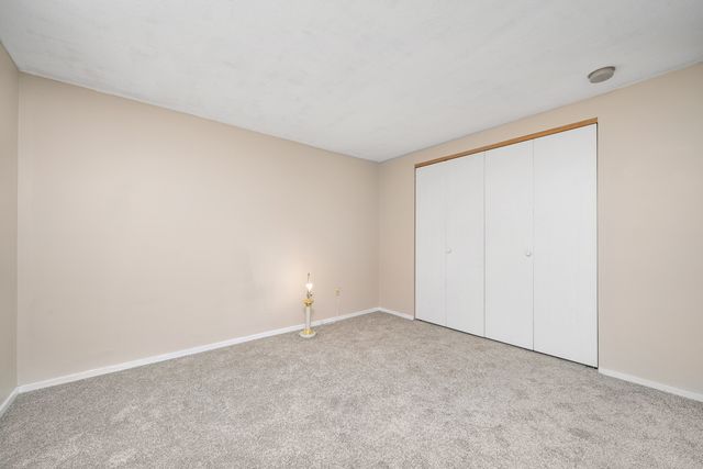 7 Midway Drive 7, Cromwell, CT 06416