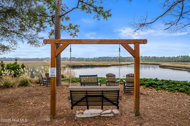 1357 Oak Glen Court SE, Bolivia, NC 28422