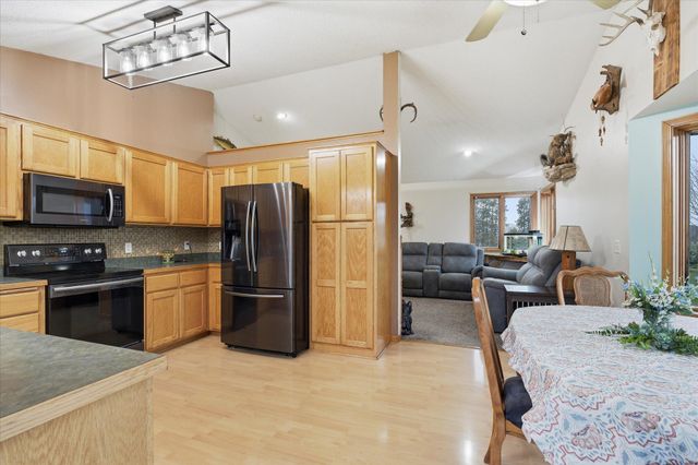30464 146th Street NW, Princeton, MN 55371