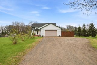 30464 146th Street NW, Princeton, MN 55371