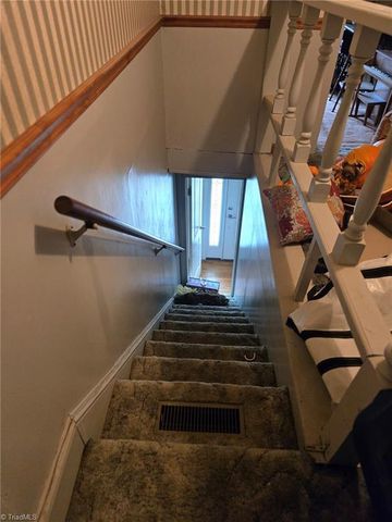 4581 NC Highway 66 S, King, NC 27021