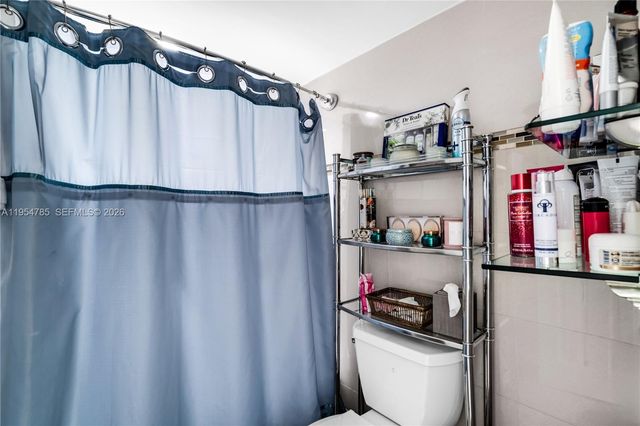 9140 SW 123rd Ct 203Q, Miami, FL 33186