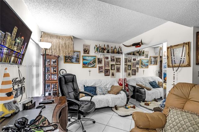 9140 SW 123rd Ct 203Q, Miami, FL 33186