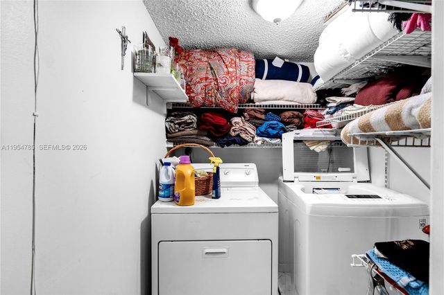 9140 SW 123rd Ct 203Q, Miami, FL 33186