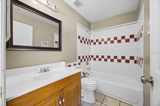 3947 PIPKIN CREEK ROAD, Lakeland, FL 33811