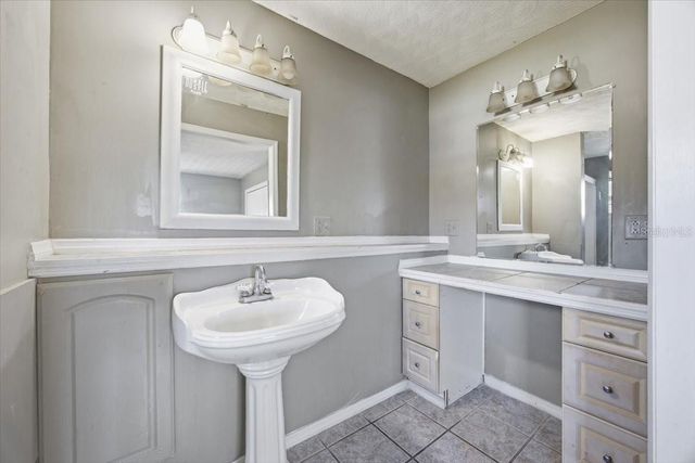 3947 PIPKIN CREEK ROAD, Lakeland, FL 33811