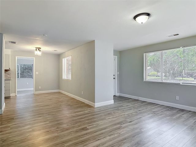 1495 GRANADA AVENUE, Daytona Beach, FL 32117