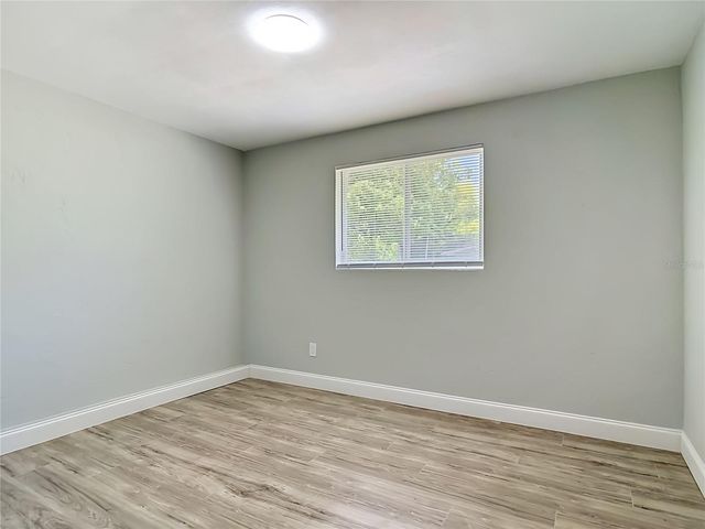 1495 GRANADA AVENUE, Daytona Beach, FL 32117