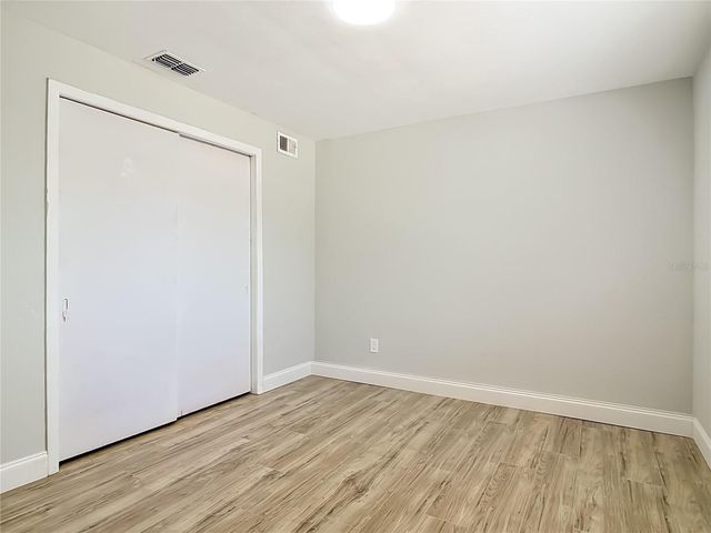 1495 GRANADA AVENUE, Daytona Beach, FL 32117