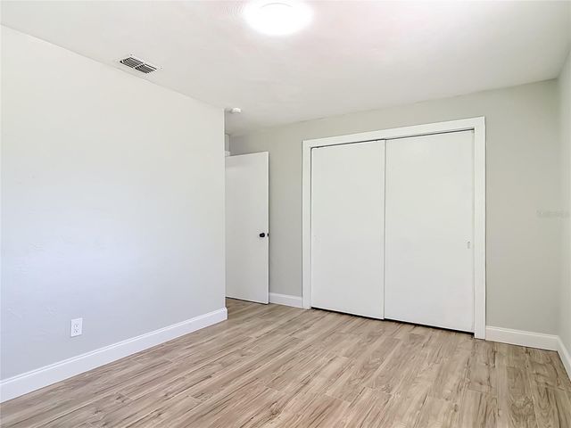1495 GRANADA AVENUE, Daytona Beach, FL 32117