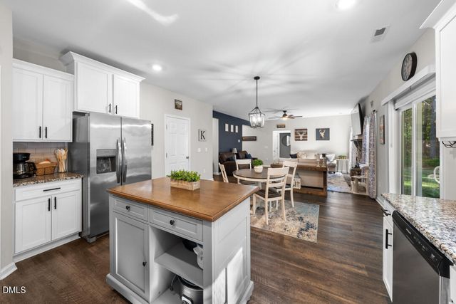 5348 Northpointe Farms Trail, Efland, NC 27243