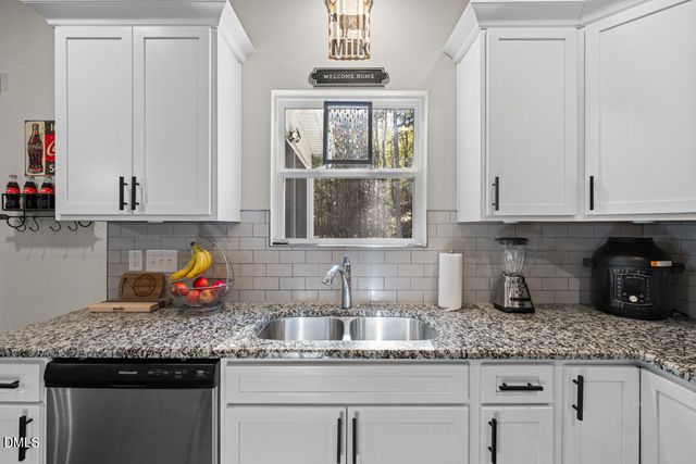 5348 Northpointe Farms Trail, Efland, NC 27243