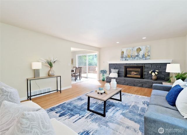 11441 E 284th Street, Auburn, WA 98092