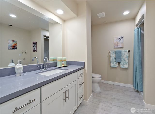 11441 E 284th Street, Auburn, WA 98092