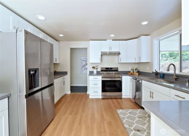 11441 E 284th Street, Auburn, WA 98092