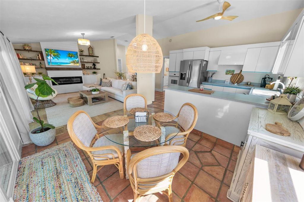 Image 10 of property listing at 4748 RIVERGLEN BOULEVARD, Ponce Inlet, FL 32127