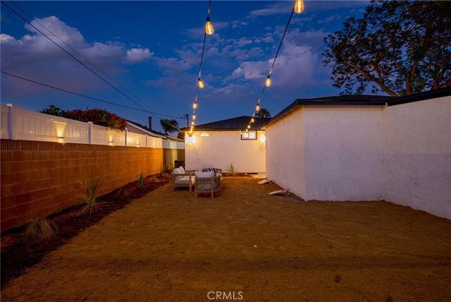 2801 Adriatic Avenue, Long Beach, CA 90810