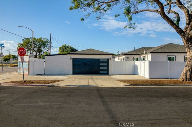 2801 Adriatic Avenue, Long Beach, CA 90810