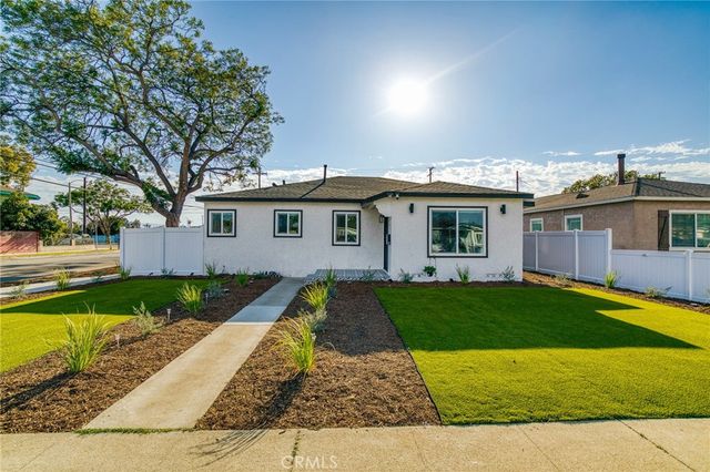 2801 Adriatic Avenue, Long Beach, CA 90810