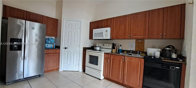 1978 SE 23rd Ter, Homestead, FL 33035